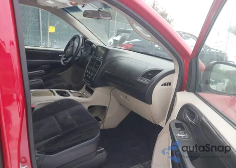 2014 Dodge Grand Caravan Sxt z USA, uszkodzony, nr VIN 2C4RDGCG3ER391056